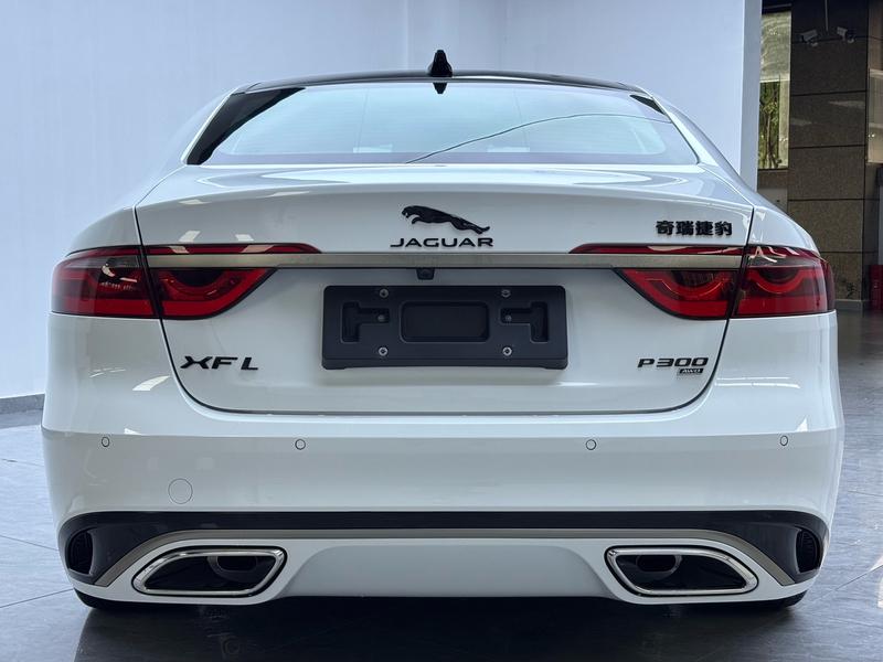 Jaguar XF L, 2023 — фото 5 из 12