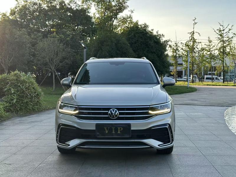 Volkswagen Tiguan L Pro, 2021 — фото 2 из 10