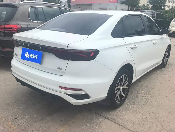 Geely Emgrand, 2024 — фото 3 из 9