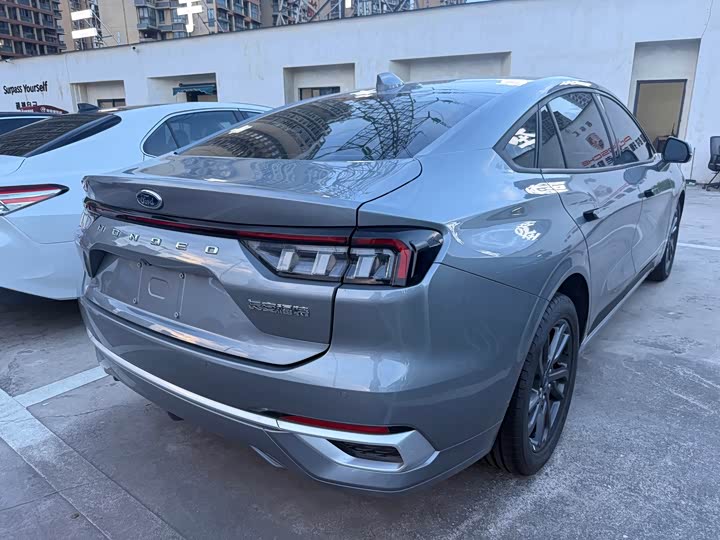 Ford Mondeo, 2025 — фото 4 из 9