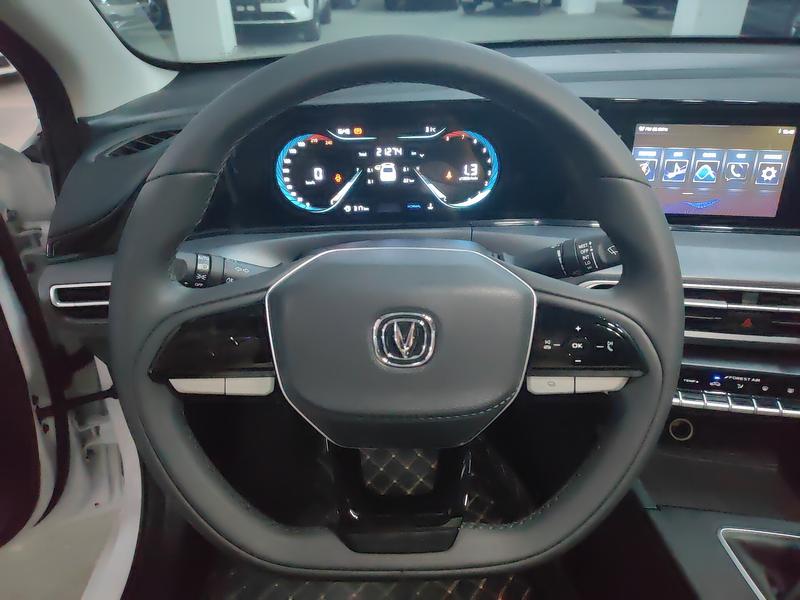 Changan Eado Plus, 2025 — фото 7 из 12