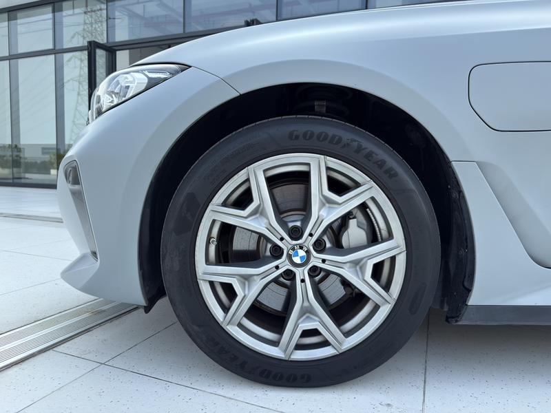 BMW i3, 2025 — фото 3 из 11
