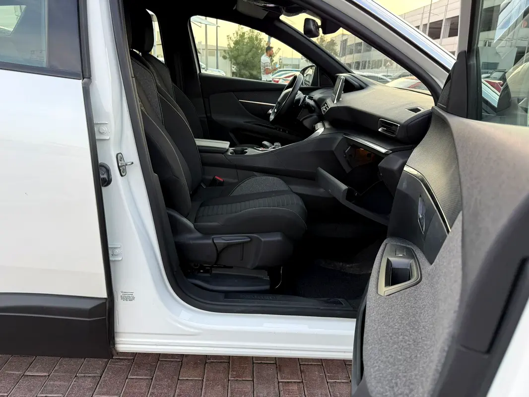 Peugeot 3008, 2024 — фото 10 из 10