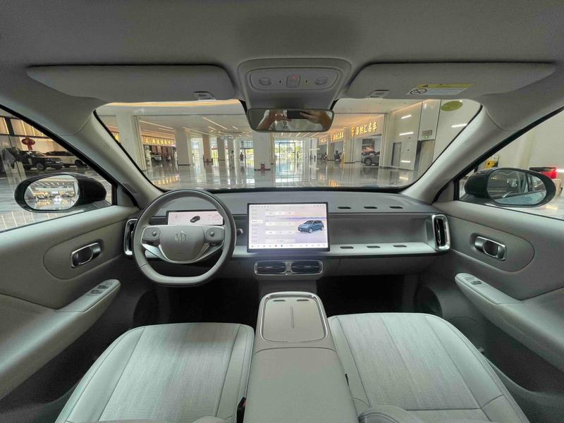 Leapmotor B10, 2025 — фото 7 из 10