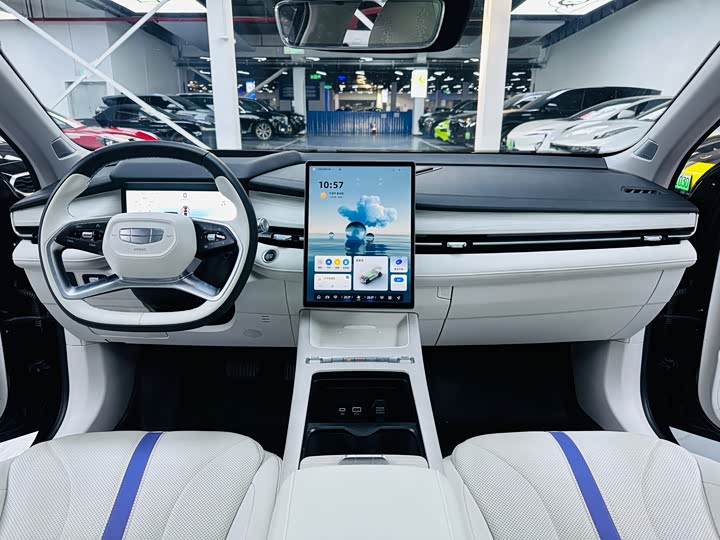 Geely Preface L, 2024 — фото 6 из 9