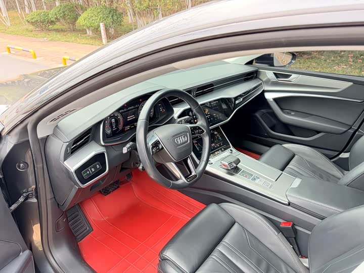 Audi A7, 2022 — фото 5 из 9