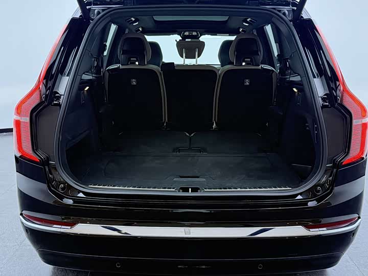 Volvo XC90 Hybrid, 2025 — фото 7 из 9