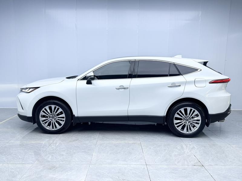 Toyota Harrier, 2022 — фото 4 из 12