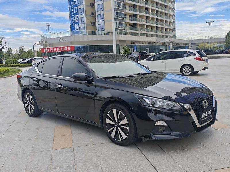 Nissan Teana, 2022 — фото 3 из 12