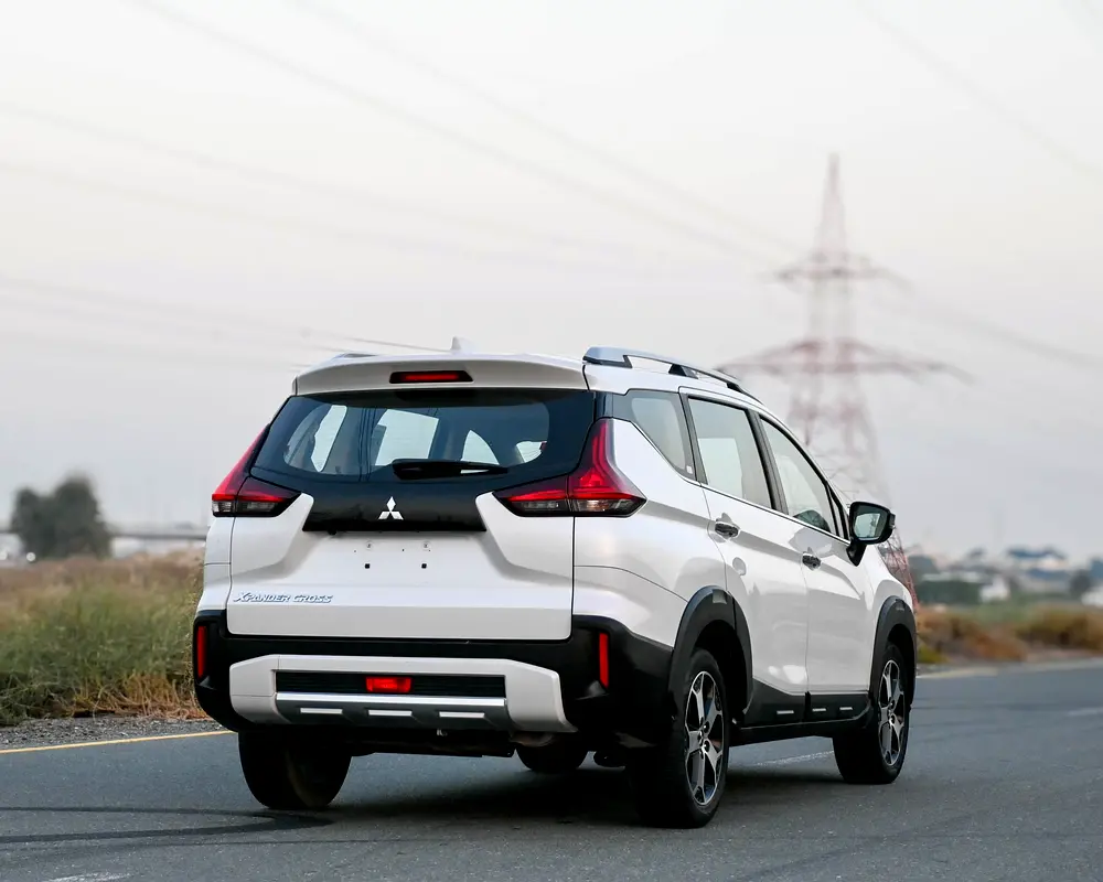 Mitsubishi Xpander Cross, 2024 — фото 6 из 10