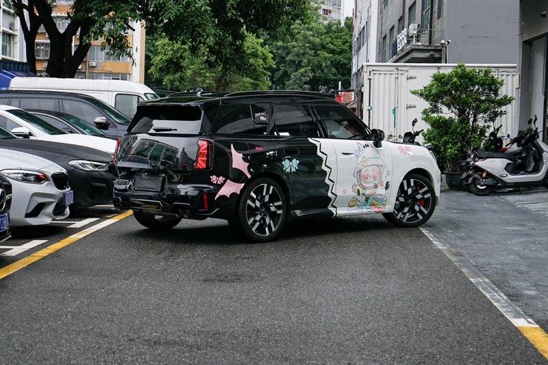 Mini Countryman JCW, 2025 — фото 4 из 11