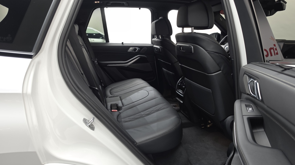 BMW X5, 2025 — фото 11 из 12