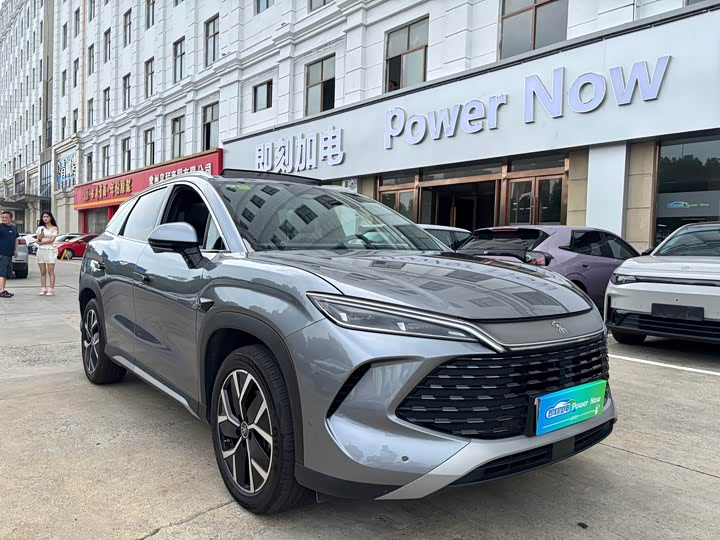 BYD Song L DM-i Hybrid, 2024 — фото 3 из 9