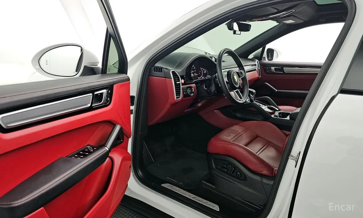 Porsche Cayenne, 2023 — фото 11 из 12