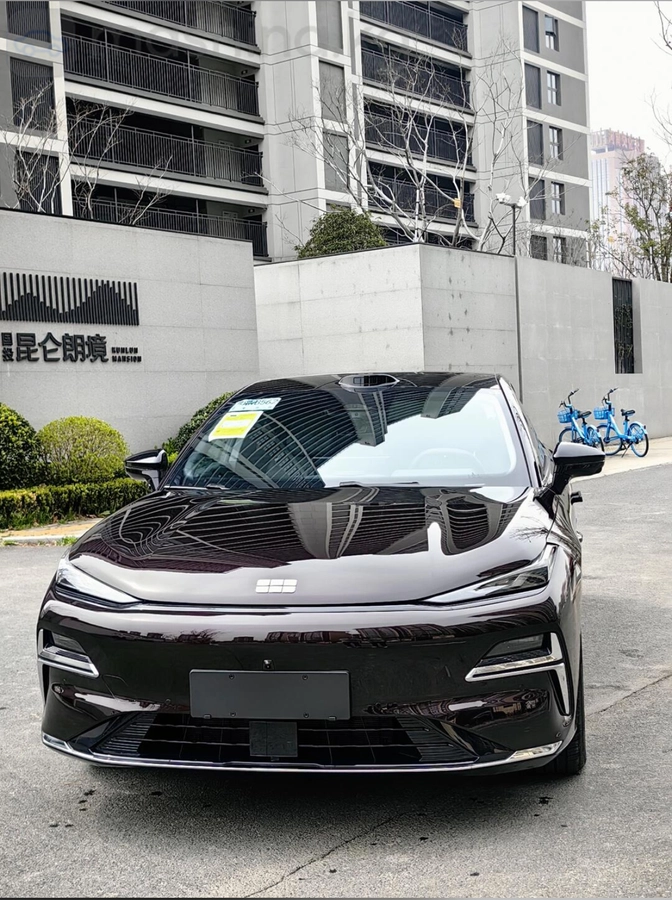 Geely Emgrand EV, 2026