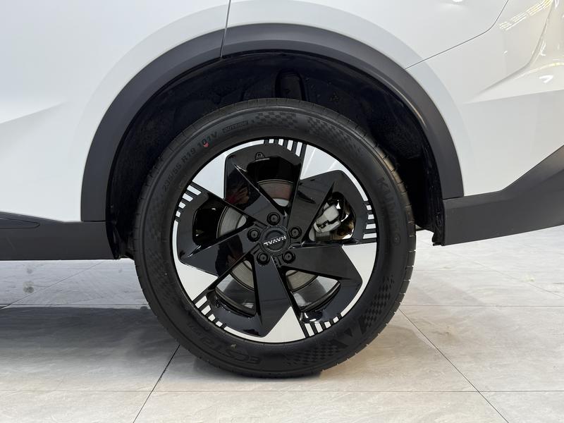 Haval H6L, 2025 — фото 11 из 12