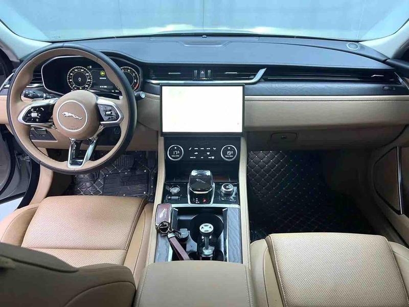 Jaguar XF L, 2024 — фото 7 из 11