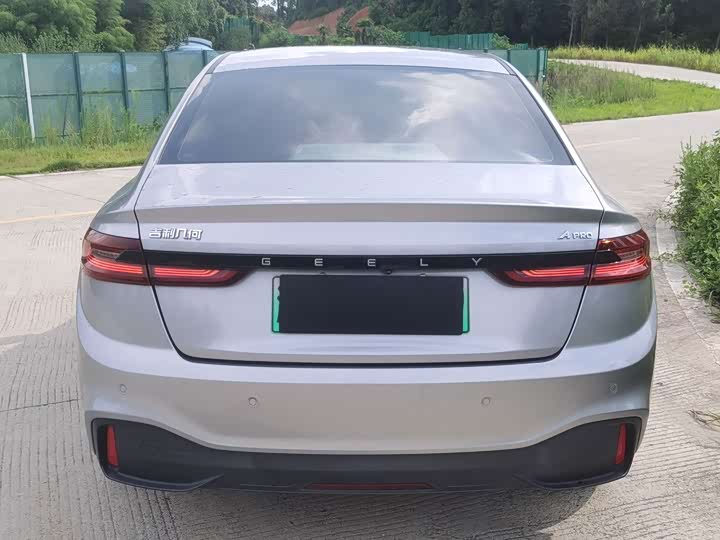 Geely Geometry A, 2022 — фото 6 из 9