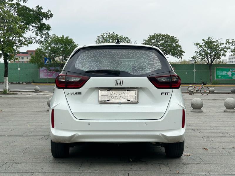 Honda Fit, 2022 — фото 5 из 11