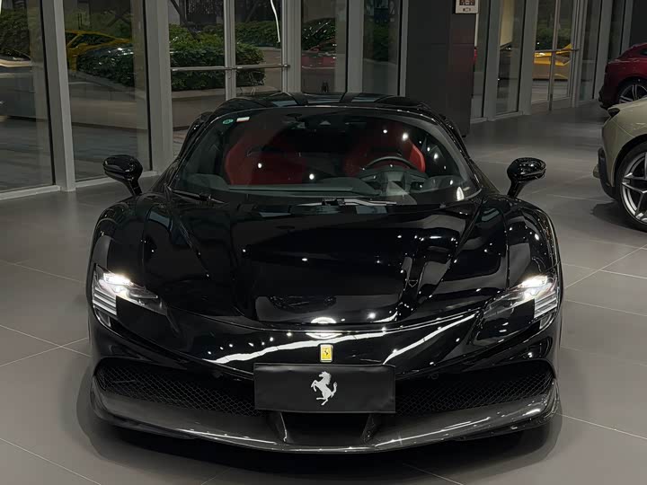 Ferrari SF90, 2023 — фото 2 из 9