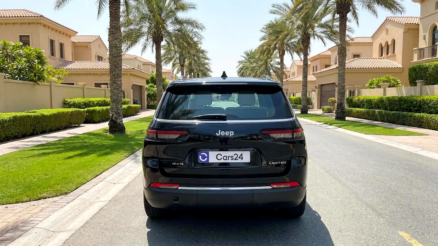 Jeep Grand Cherokee, 2023 — фото 4 из 10