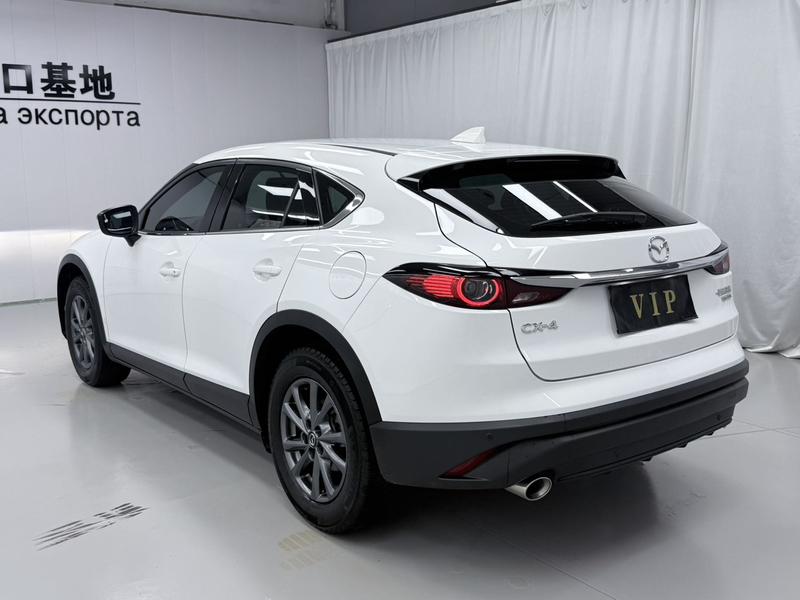 Mazda CX-4, 2022 — фото 4 из 9