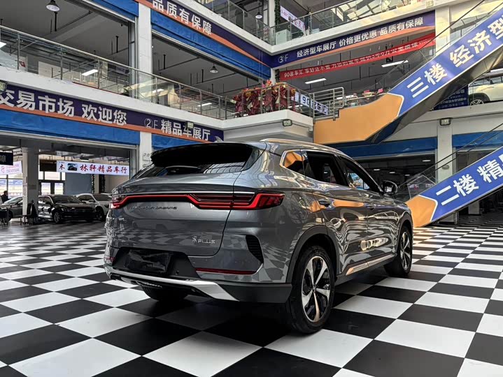 BYD Song Plus Hybrid/EV, 2022 — фото 5 из 12