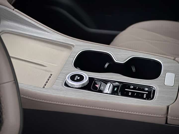 Chery Fulwin T8, 2024 — фото 9 из 9