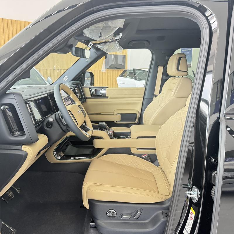BYD FangChengBao Leopard 5, 2026 — фото 8 из 10