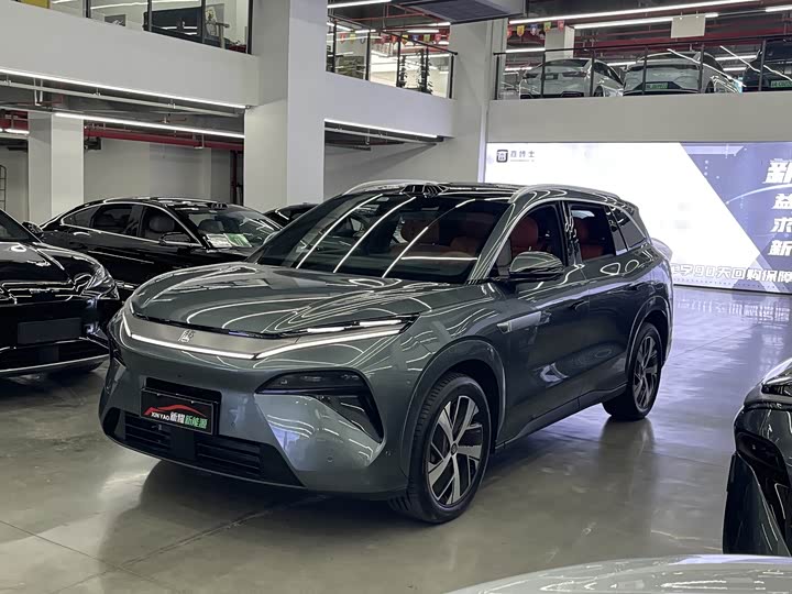 BYD Tang L, 2025 — купить в Саратове под ключ