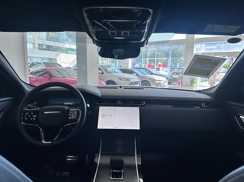 Land Rover Range Rover Velar, 2026 — фото 7 из 11