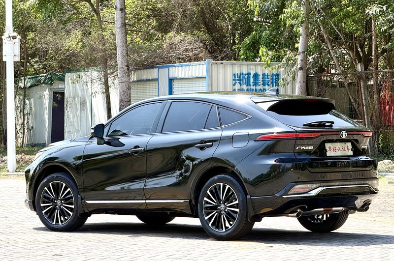 Toyota Venza, 2023 — фото 5 из 12