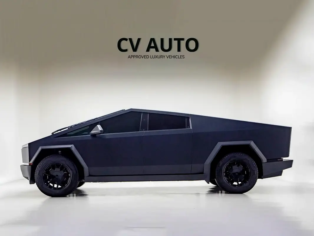 Tesla Cybertruck, 2024 — фото 7 из 10