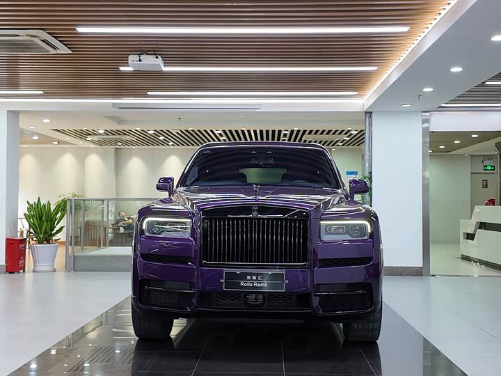 Rolls-Royce Cullinan, 2023 — фото 2 из 9