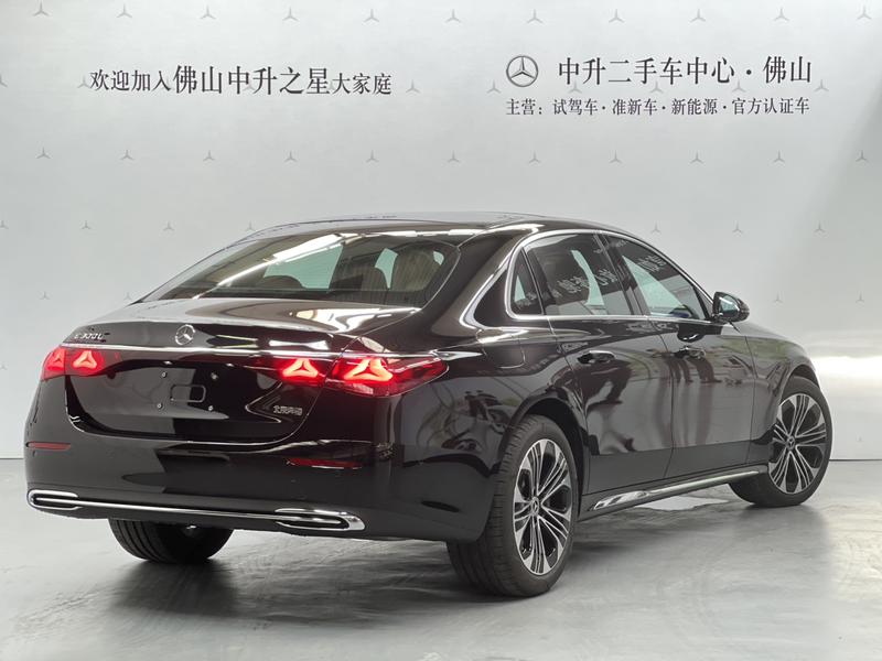 Mercedes-Benz E-Class, 2025 — фото 2 из 7