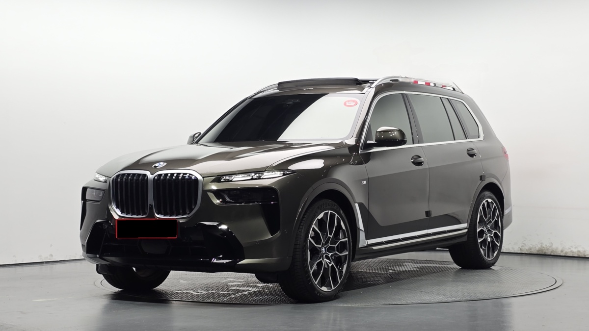 BMW X7, 2025 — купить в Твери под ключ