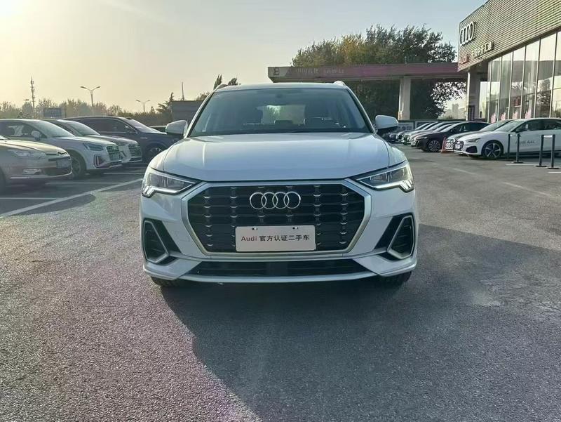 Audi Q3, 2023 — фото 2 из 10