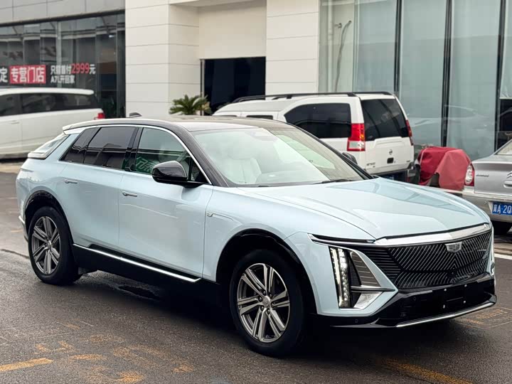 Cadillac Lyriq, 2022 — фото 3 из 9