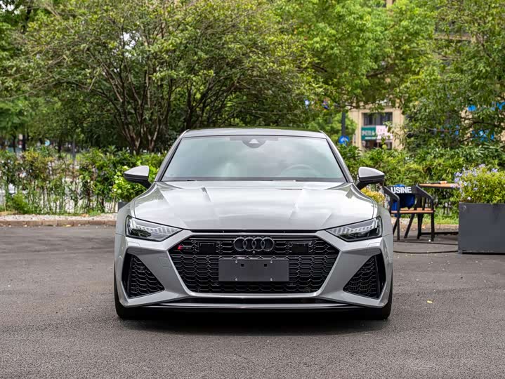 Audi RS 7, 2024 — фото 2 из 9