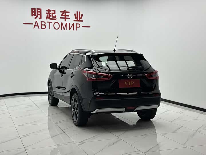 Nissan Qashqai, 2023 — фото 8 из 9