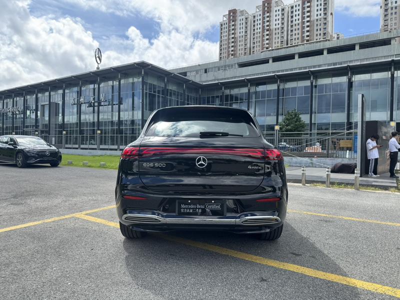 Mercedes-Benz EQS SUV, 2026 — фото 5 из 12