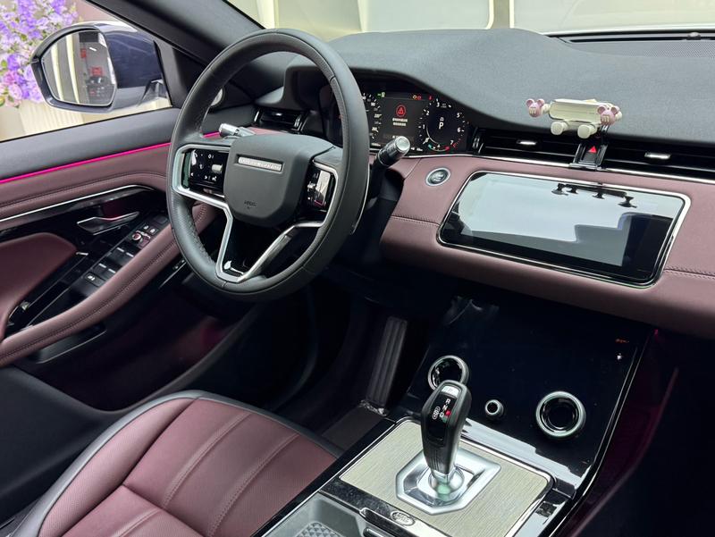 Land Rover Range Rover Evoque L, 2022 — фото 7 из 12