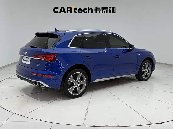 Audi Q5L, 2022 — фото 5 из 9