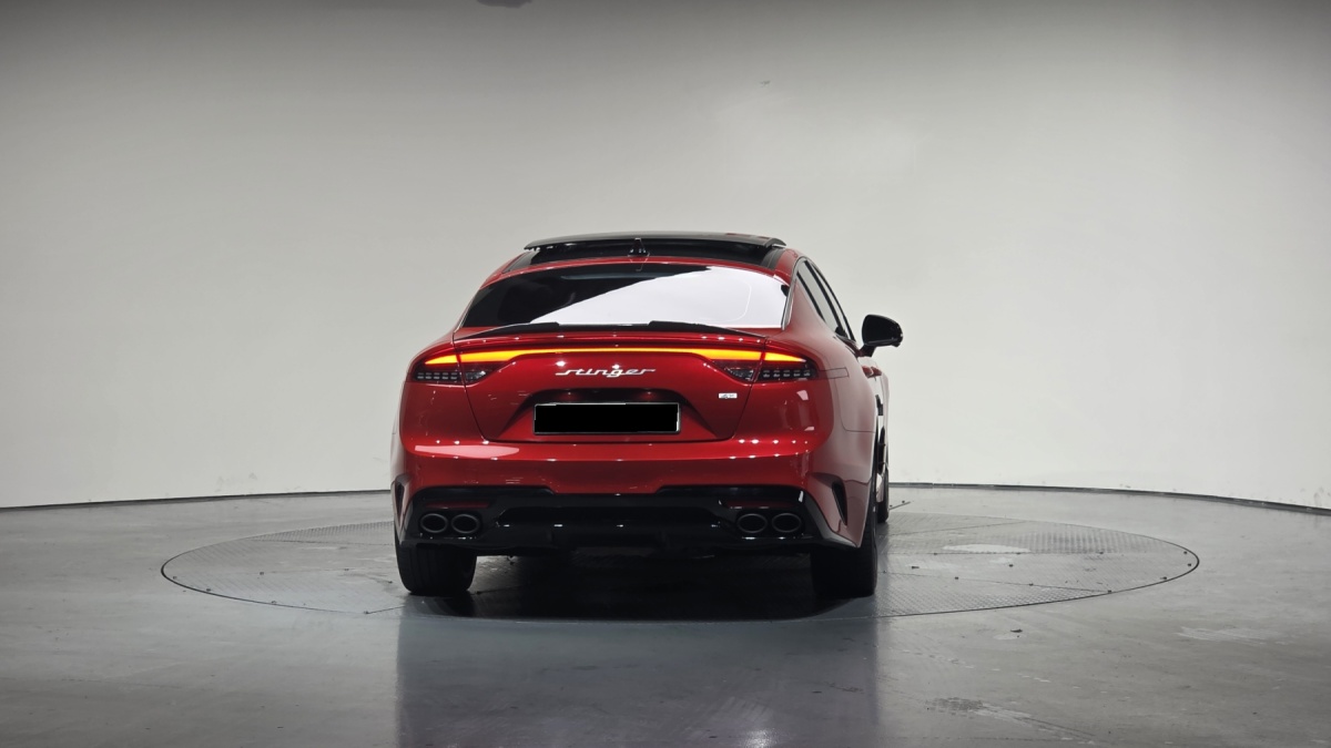 Kia Stinger, 2021 — фото 4 из 12