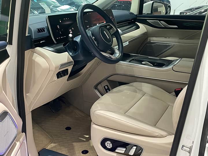 Wey 80 Hybrid, 2023 — фото 4 из 9