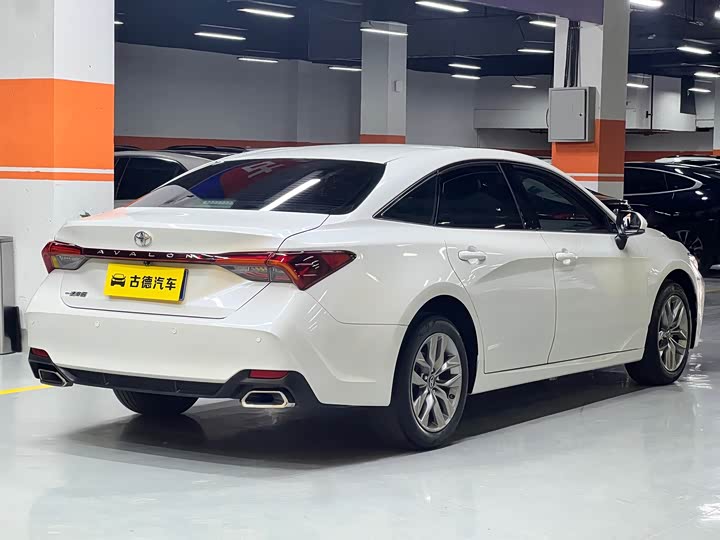 Toyota Avalon, 2022 — фото 7 из 9