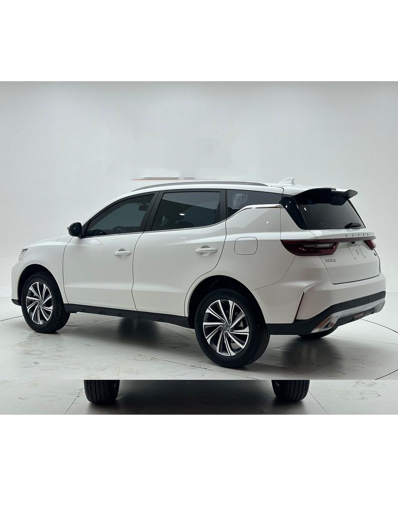 Geely Vision X6, 2022 — фото 5 из 12