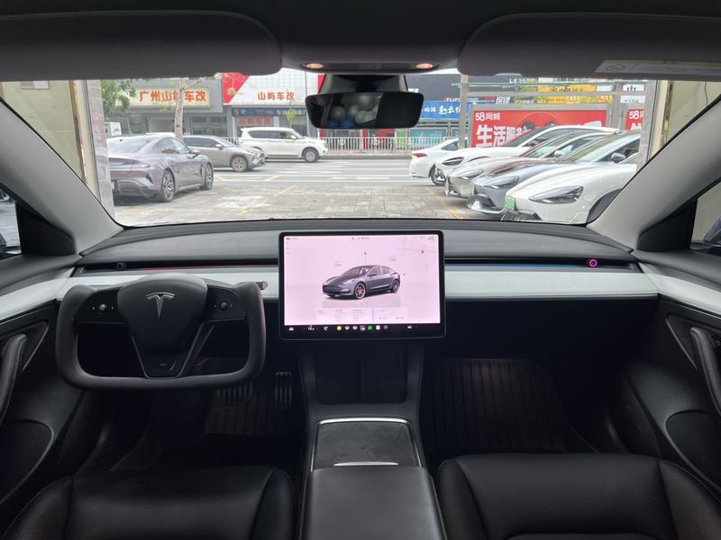 Tesla Model 3, 2022 — фото 8 из 12