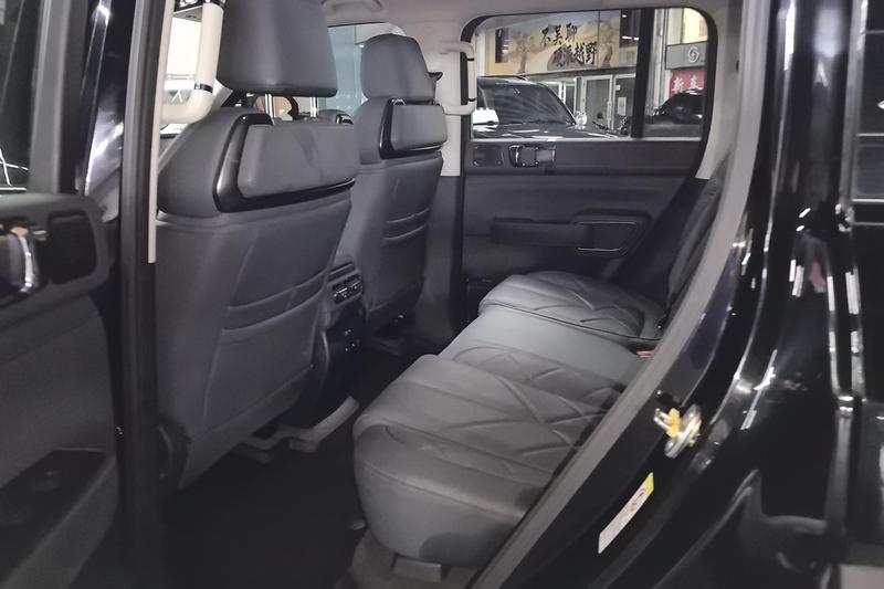 BYD FangChengBao Leopard 5, 2024 — фото 9 из 11