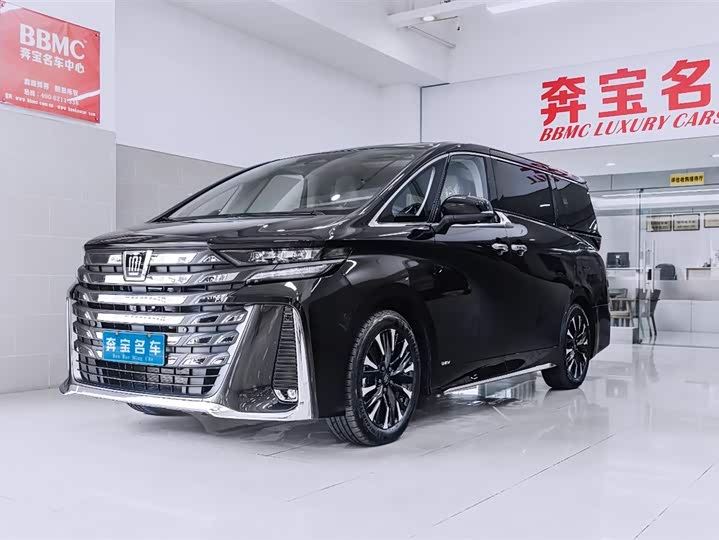 Toyota Vellfire, 2023 — купить в Смоленске под ключ